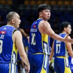 Ian Sangalang Paul Lee Magnolia Hotshots PBA
