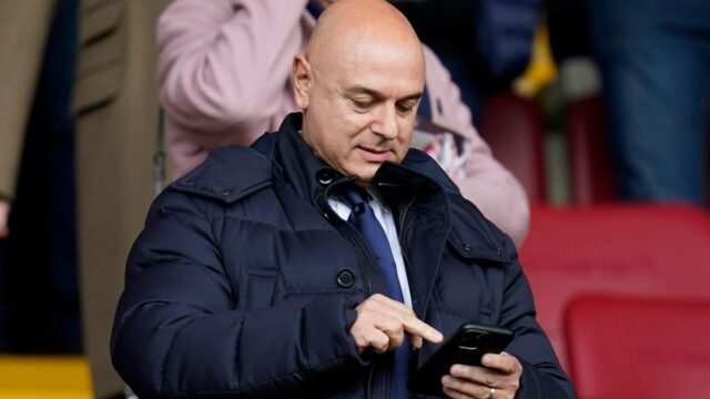 PL Boss je „vedúci kandidát“, „pozoruhodné“ „vlastnosti“


