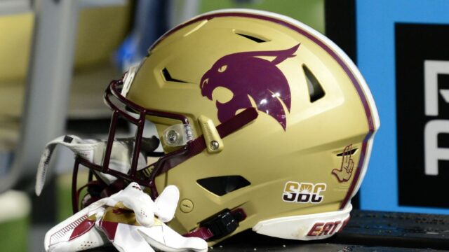 Pac-12 víta štát Texas pred rokom 2026.

