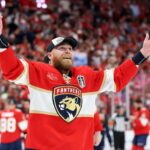 Panthers 'Bennett vyhrá Conn Smythe After NHL-Visoki 15 gólov