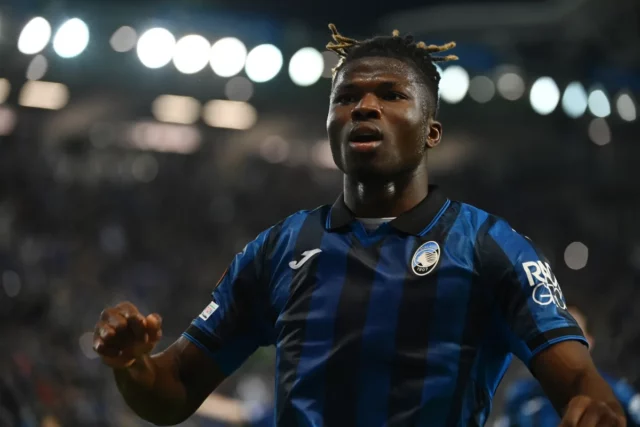 Paríž FC vzhľadom na krok pre El Bilal Touré z Atalanty

