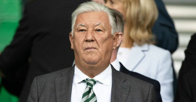 Peter Lawwell z Celtic obvinil z pokusu o ikonu Ibrox na „pochovaných strážcov“ | Futbalový šport

