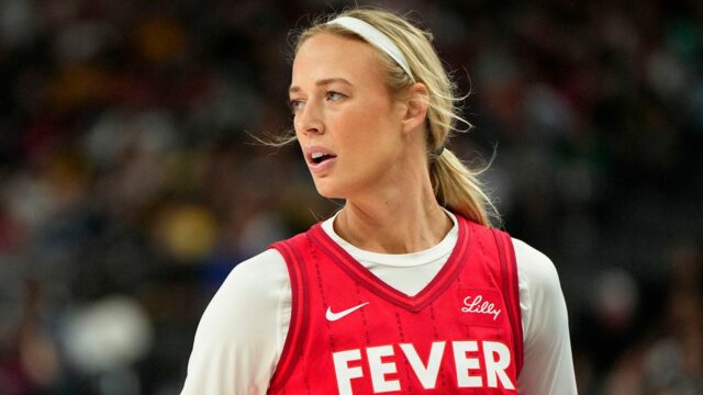 Popularita Sophie Cunninghamovej stúpa po obrane Caitlin Clark

