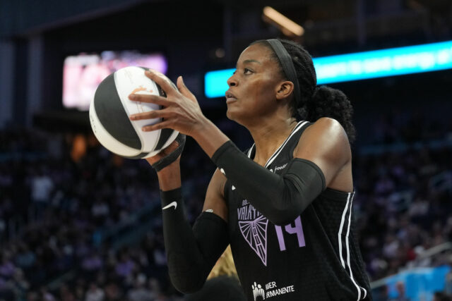 Prečo Golden State Valkkyries pozastavili zmluvu Temmi Fagbenle? Preskúmalo sa rozhodnutie o rozširovaní tímu WNBA

