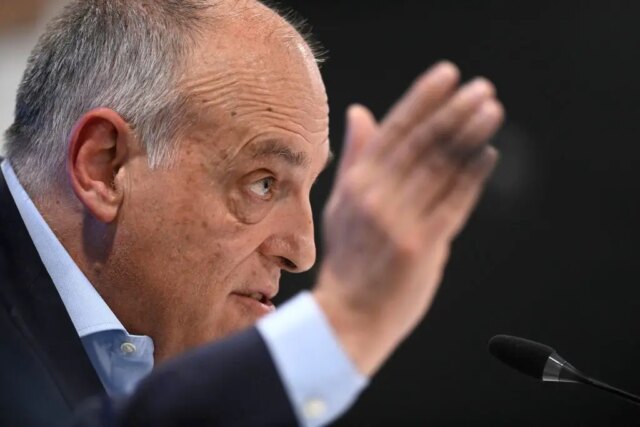 Prezident La Liga Tebas poskytuje finančné aktualizácie v Barcelone: ​​„Nie som do 1: 1“

