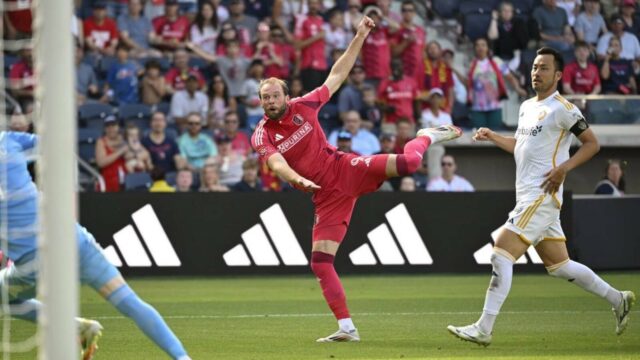 Príspevky Joao Klauss majú trik ako St. Louis City, Galaxy Draw

