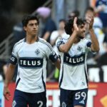 Prvé miesto Whitecaps začína ulicu návštevou posádky