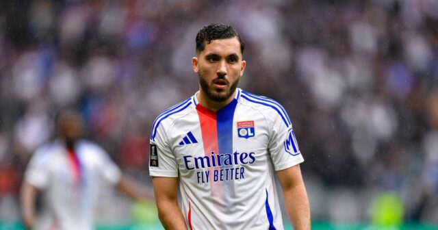 Rayan Cherki fournit un coup de transfert de Liverpool et accomplit «Dream Man City à vie»
