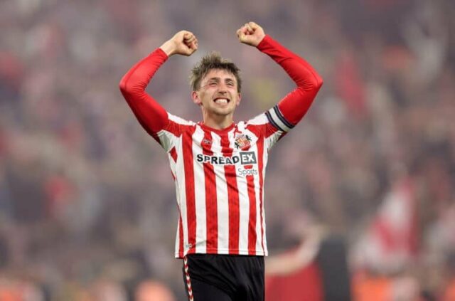 Rím Sunderland's a Neil

