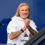 Zdá sa, že Robbie Savage je vymenovaný za nového hlavného trénera Forest Green