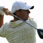 Rory McIlroy ukončila svoje prvé kolo na nás otvorené 74 a má problémy s vodičom