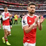 Rozhodnutie spoločnosti Arsenal bolo oznámené ako prevod dokončený s prijatým vyhlásením