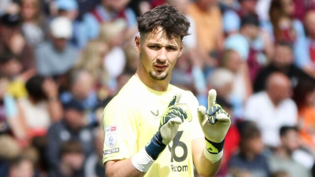 Rozhovory James Trafford začínajú ako záujem o seriál v hviezde

