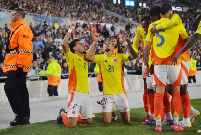 SLEDOVANIE: Vedúci v Barcelone Transfer Target Nets Brilant iba Gool v medzinárodnej fáze

