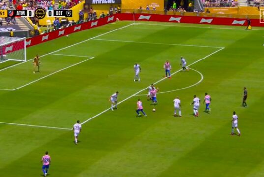 SLEDOVAŤ: Atletico Madrid vedie neskoro proti Botafogo ako Antoine Griezmann body

