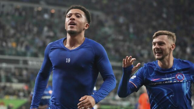 Sancho sa vrátiť k Man United, keď sa Chelsea rozhodne neurobiť trvalú kreditnú dohodu

