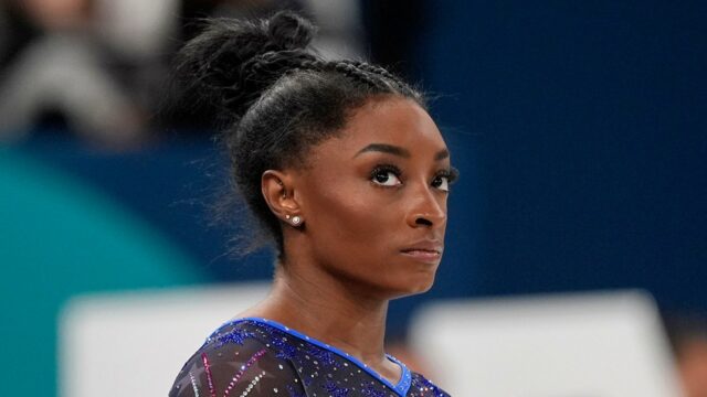 Simone Biles-Vriley Gaines Feud Kreslí reakciu bývalého kicker NFL

