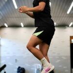 Vízia fanúšikov Matildas Túžba - Sam Kerr Back Training je preto, že to bol o 18 mesiacov neskôr, zranený predným krížom.