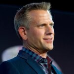 Smrť John Brenkus: Bývalý hostiteľ „Sport Science“ Stratil svoj boj “s depresiou