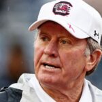 Steve Spurrier zdieľa pochybnosti o výstavbe humbuk -Machin okolo Texas Bend, Manning