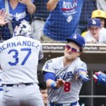 Teoscar Hernández Homer Lift Dodgers, aby vyhral sériu nad Padresom