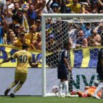 Teplo, búrky prerušia Boca Juniors-Suckland City s zápasom o 1