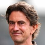 Thomas Frank a un avantage des cheveux massif qui le rend parfait pour Tottenham Hotspur