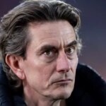 Thomas Frank už ukázal v lietadle Tottenham po zelenom svetle 15 prenosových slov