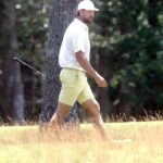 Travis Kelce bol videný v sobotu popoludní v golfovom klube East Hampton Golf Club, ktorý si užíva golf pre golf