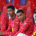 Trent Alexander-Arnold a Joselu posielajú správy sociálnych médií Jude Bellinghamovej z Real Madrid