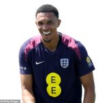 Trent Alexander-Arnold plánuje nosiť košeľu č. 12 na Madrid Real
