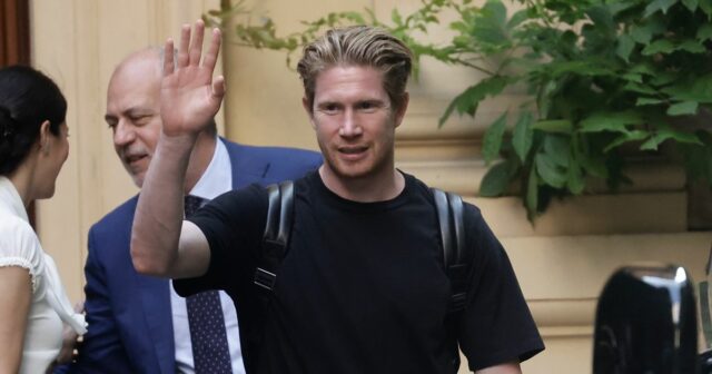Tri slova správa Kevina de Bruyne pri vstupe do mesta Neapol Man City

