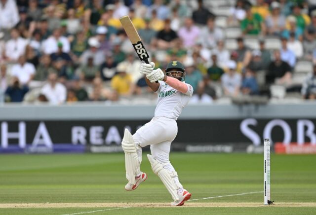 Tube Bavuma Smashs Pat Cummins pre prvých šiestich zo SA vs AUS 2025 WTC finále (hodinky)

