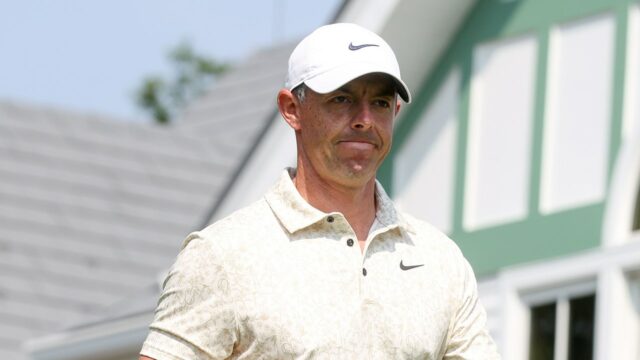 US Open: Rory McIlroy pod najlepším golfistom, ktorí zápasia v prvom kole v Oakmont

