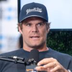 Univerzita tesného konca sa vyvíja podľa rodinných záležitostí pre hviezdy a partnerov NFL