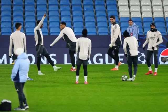 Úradník: Hviezda Real Madrid s diagnózou sakroiliitídy

