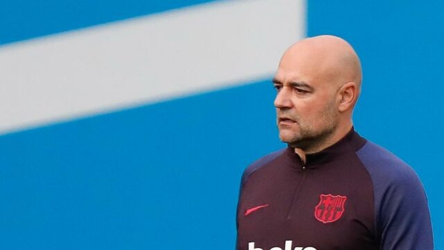 Väčšina slov u personálu v Barcelone v neistej pozícii kvôli vzťahu s hviezdnymi hráčmi

