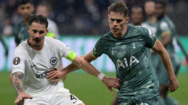 Van de Vents a Chelsea nahradia krátky zoznam červenej na 10 ľuďoch

