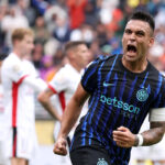 Seattle, 21. júna: Lautaro Martinez # 10 Fan FC Interniaale Milano oslavuje FC Intern Box medzi FC Interna Red Diamonds od Lumen Field 21. júna 2025 v Seattli vo Washingtone. (Foto: Justin Setterfield - FIFA / FIFA cez Getty Images)