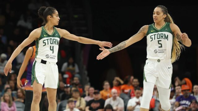 WNBA Ranging Power: Viac pohybov uprostred ligy

