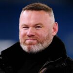Wayne Rooney sa rozhodne nahradiť Robbie Savage ako Macclefield Manager | Futbalový šport