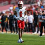 Wisconsin žaluje Miami za dotyk futbalových prevodov
