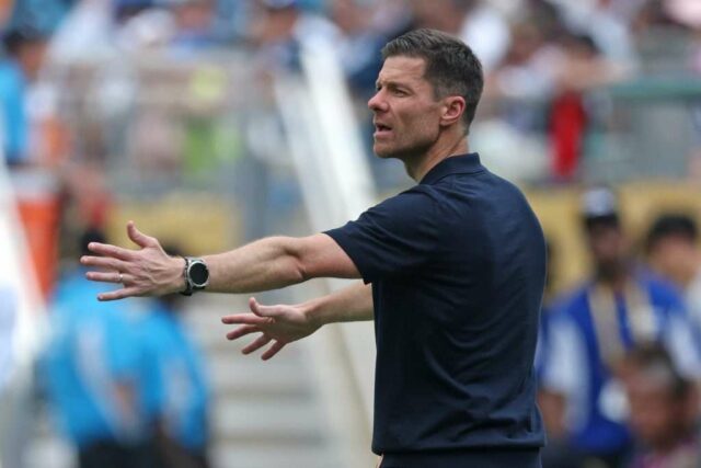 Xabi Alonso pripúšťa „pripomína mi Legendu klubu Real Madrid“

