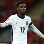 Manchester United Academy Bývalá hviezda Angel Gomes údajne súhlasila s pripojením sa k Marseille