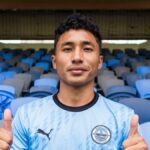 Značky mesta Mumbai FC Lalnuntluanga Bawitlung z Sreenidi Deccan