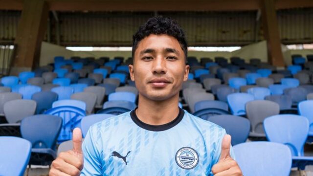 Značky mesta Mumbai FC Lalnuntluanga Bawitlung z Sreenidi Deccan

