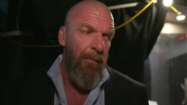 „BEG“: 31 -ročná hviezda je naliehavá žiadosť o trojnásobok H a WWE po RAW

