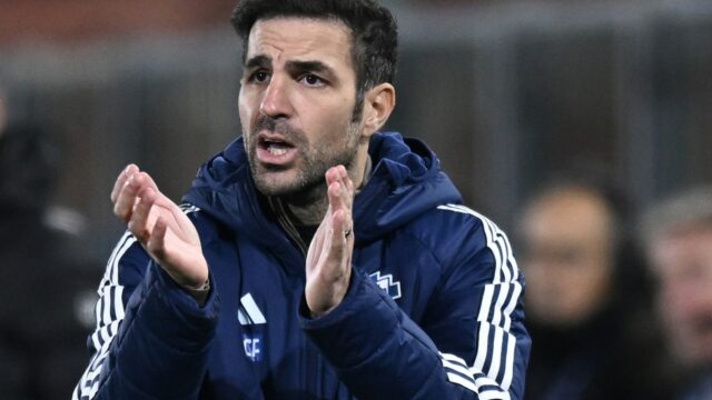 CESC FABREGAS je muž, ktorý žiada, aby zapôsobil na COMO v Serie A