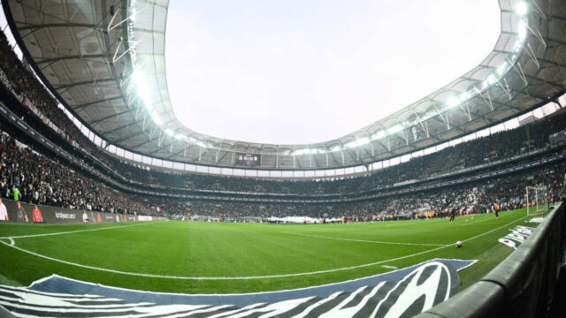 „Vrchol predčasne“: Turkish Club Range „Slovná dohoda“ pre bývalého muža Chelsea na oživenie kariéry.

