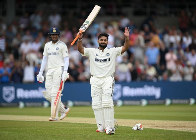 „Vynikajúci, vynikajúci, vynikajúci“ - Sunil Gavaskar chváli rishabh nohavice pre 2. storočie 2. deň Inds vs Ind 2025 1. test

